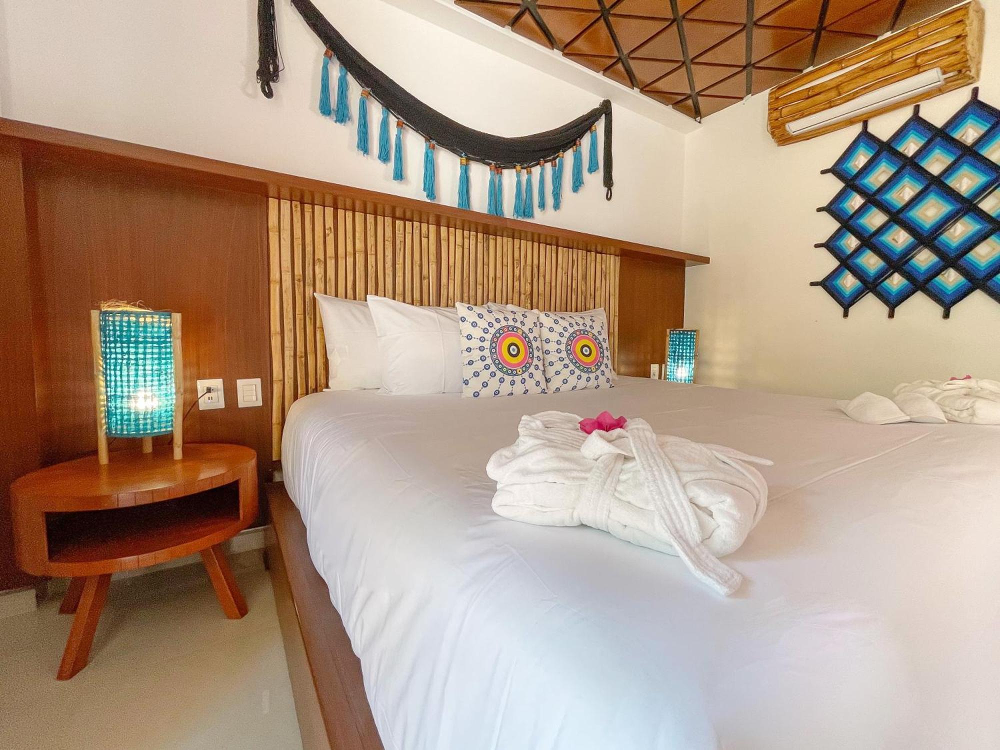 Akuazul Resorts Adults Only Cancún Eksteriør billede